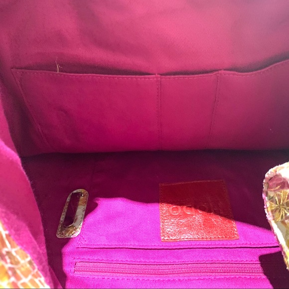 Hobo Python Shimmer Hibiscus - Picture 8 of 10